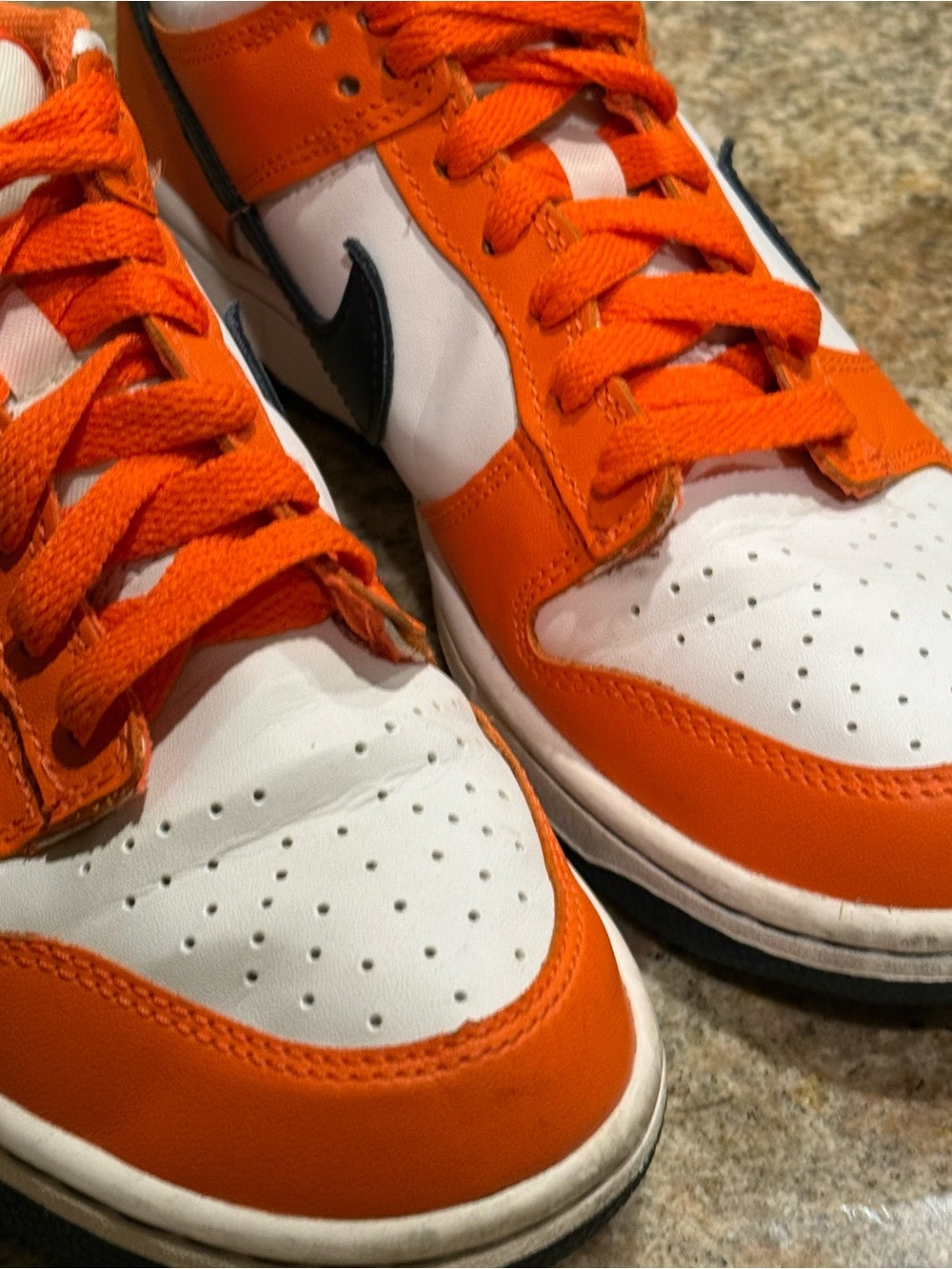 Nike Dunk Low GS Halloween 2022 Youth Size 7Y DH9765-003 Orange White - Picture 12 of 14